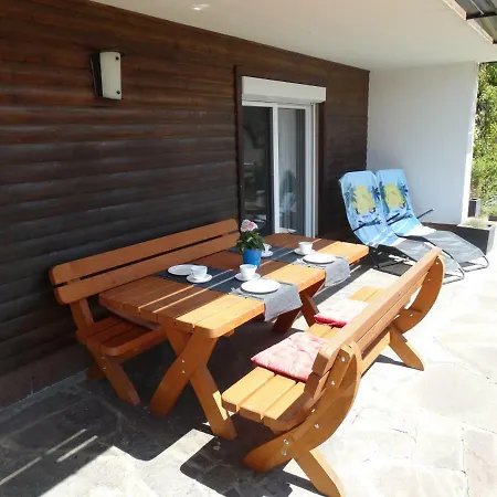 Frans Josef アパート *